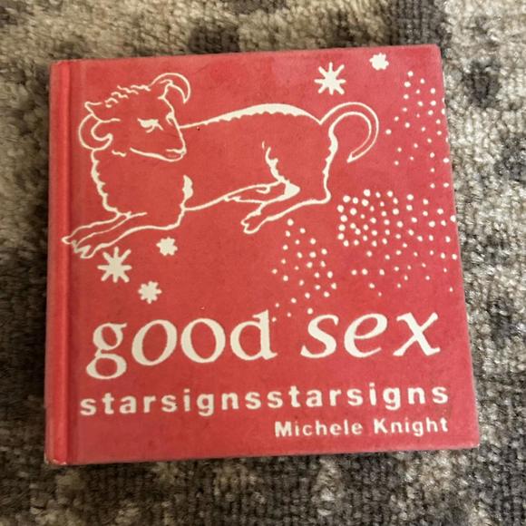Good Sex -Star Signs Astrology Book (Hardcover) - Picture 1 of 3